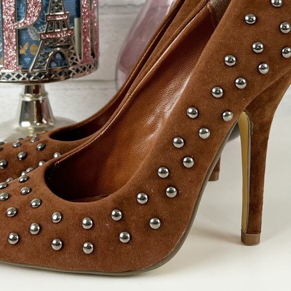 Fahrenheit Brown Faux Suede Studded Heels Size 6 - Picture 3 of 15